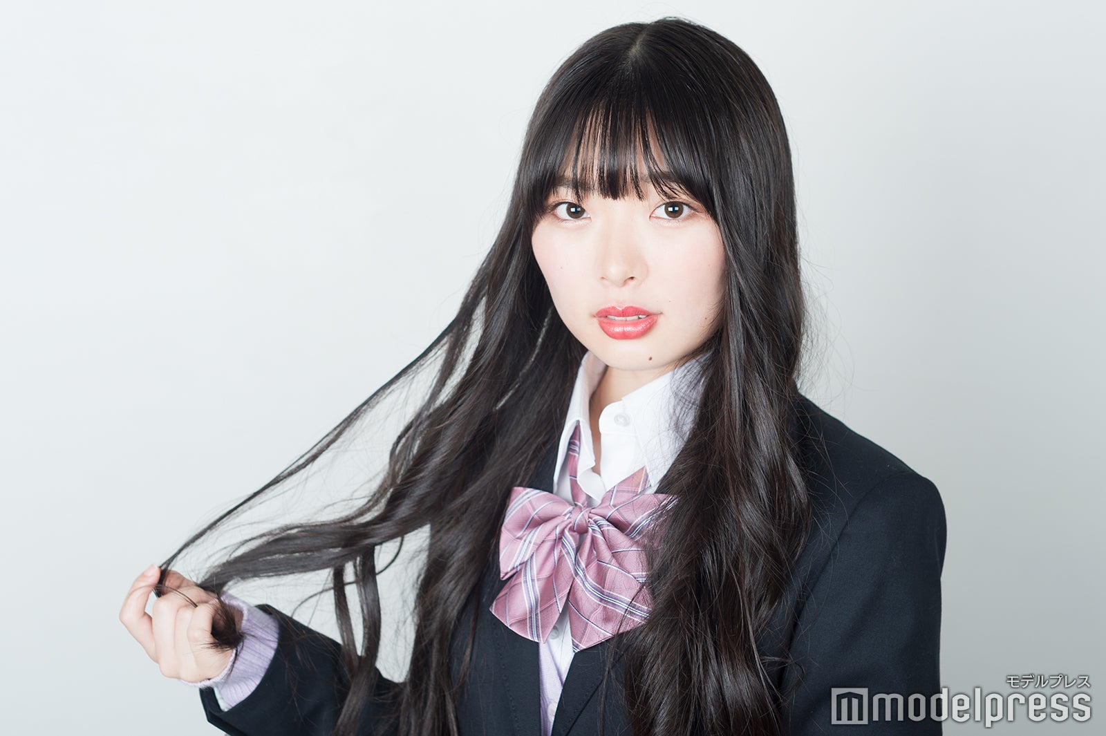 しま（C）モデルプレス