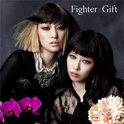 中島美嘉×加藤ミリヤ コラボレーション楽曲「Fighter」(6月4日発売）／Mika盤（通常版）