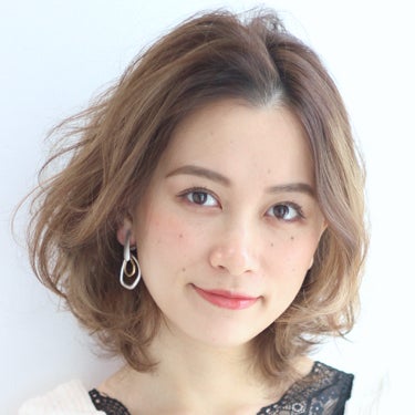 今流行りのシャドールーツって 髪が伸びても目立たないおしゃれ女子注目のヘアカラー モデルプレス