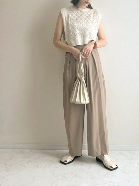 ノースリーブコーデ