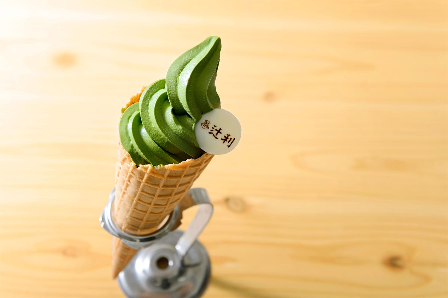 抹茶専門店「辻利」が銀座に関東初出店 “抹茶2倍”濃厚ソフトも限定登場
