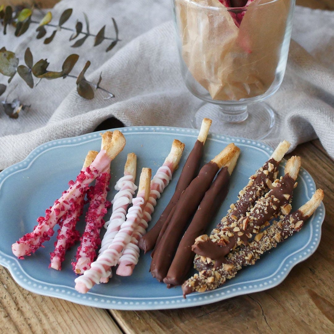 食パンでチョコスティック。バレンタインにおすすめ♪