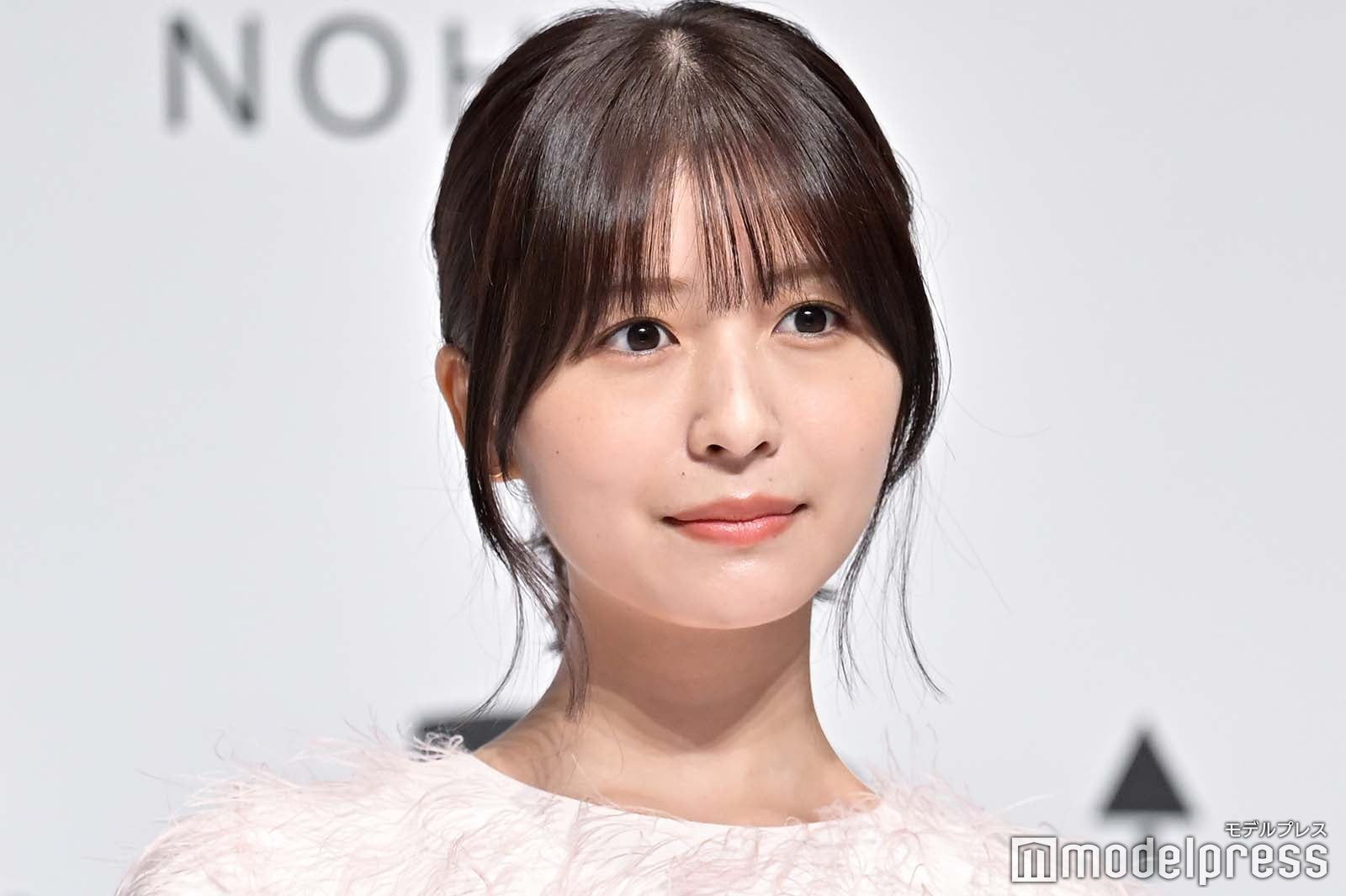 ヘアチェンジ前の長濱ねる（C）モデルプレス