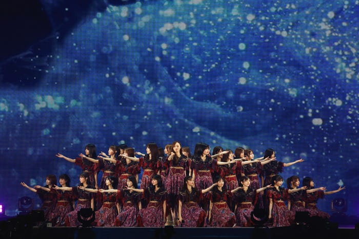 乃木坂46(C)乃木坂46LLC