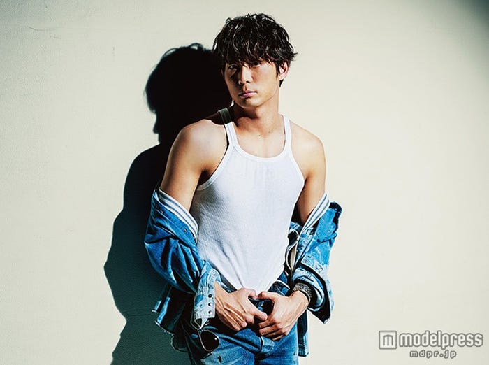 黒木啓司/「月刊EXILE」6月号より(画像提供:LDH)