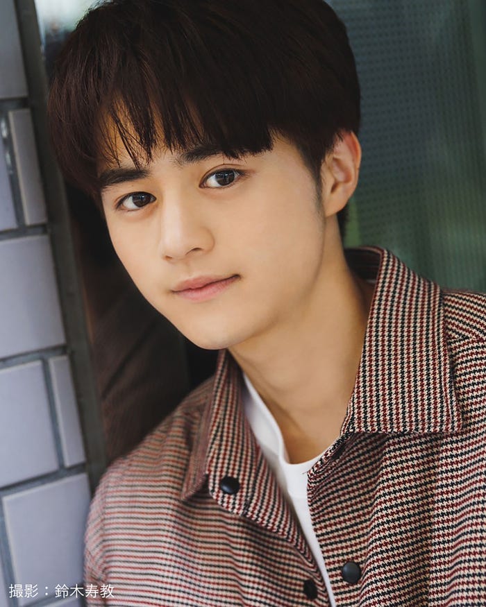 フォスター所属の鈴鹿央士 (提供写真)