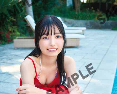 乃木坂46五百城茉央、王族の旧邸宅プールサイドで“ちょこん” YouTube生配信特典解禁【未来の作り方】