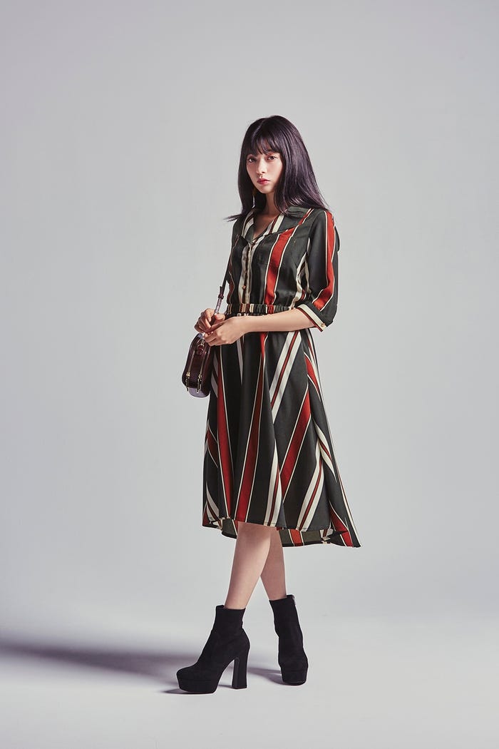 八木アリサ/「週刊少年マガジン」42号(講談社)より/(画像提供:講談社)