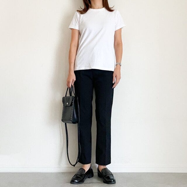 シンプルT　モノトーン　NG　コーデ
