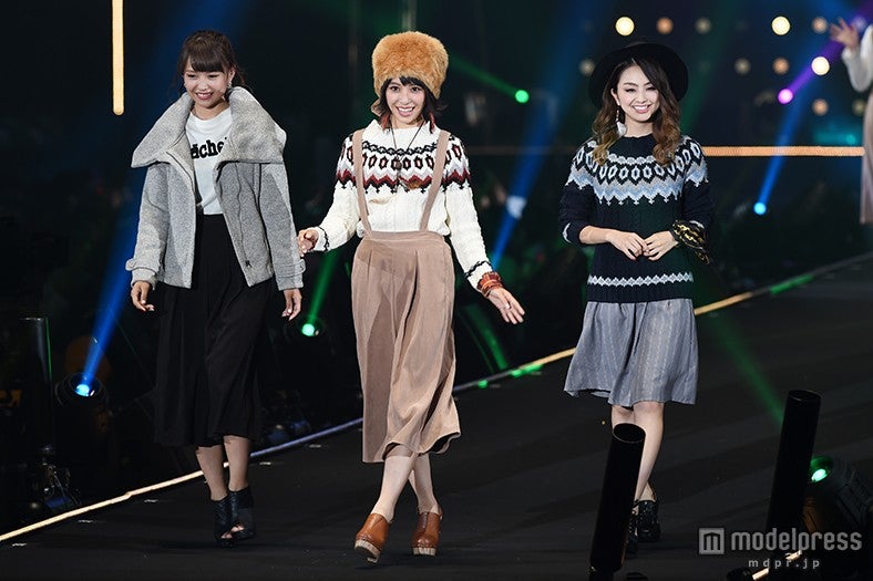 SUPER☆GiRLS、ランウェイで旋風 “モデル”として堂々ウォーキング＜TGC2015A／W＞