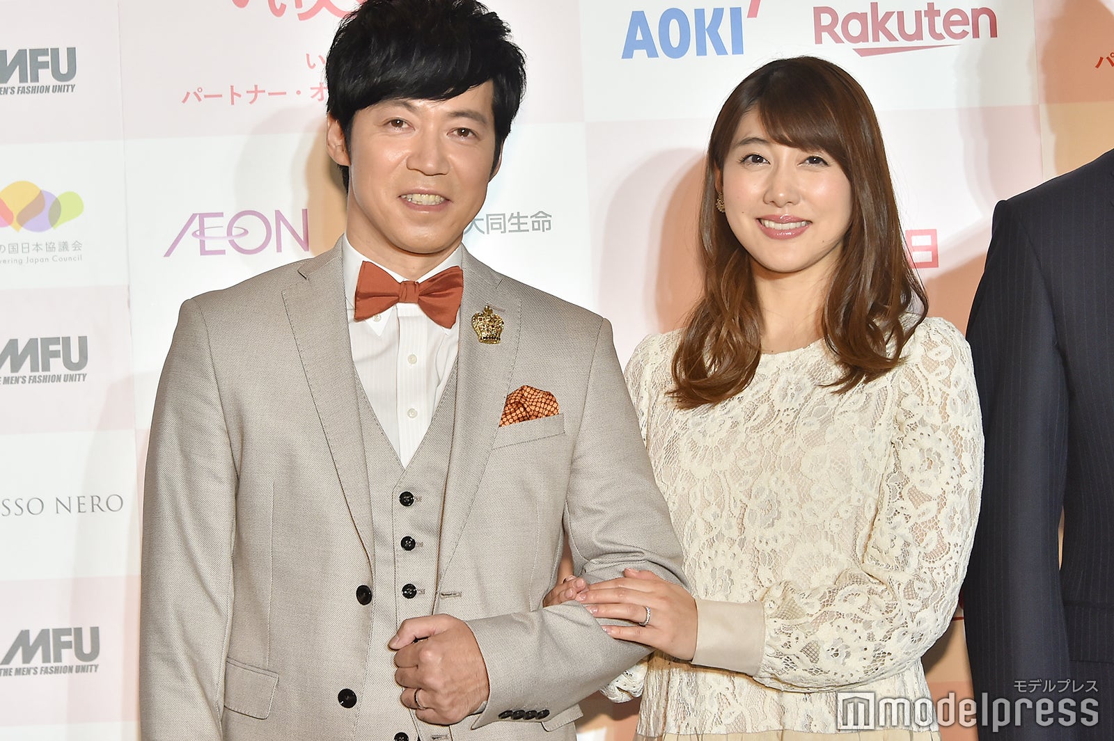 （左から）東貴博、安めぐみ（C）モデルプレス