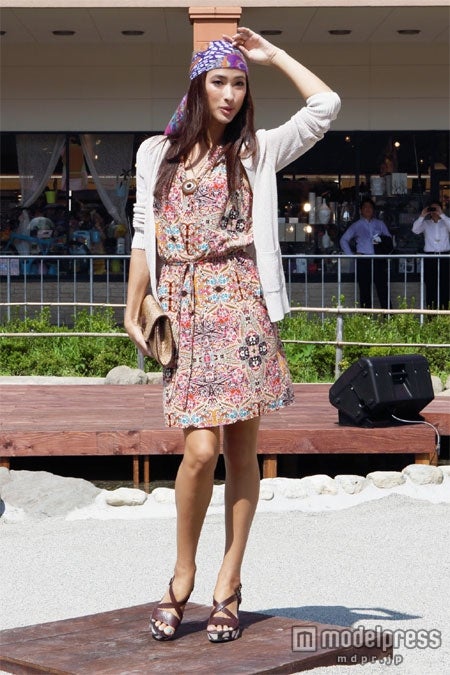 メロディー洋子