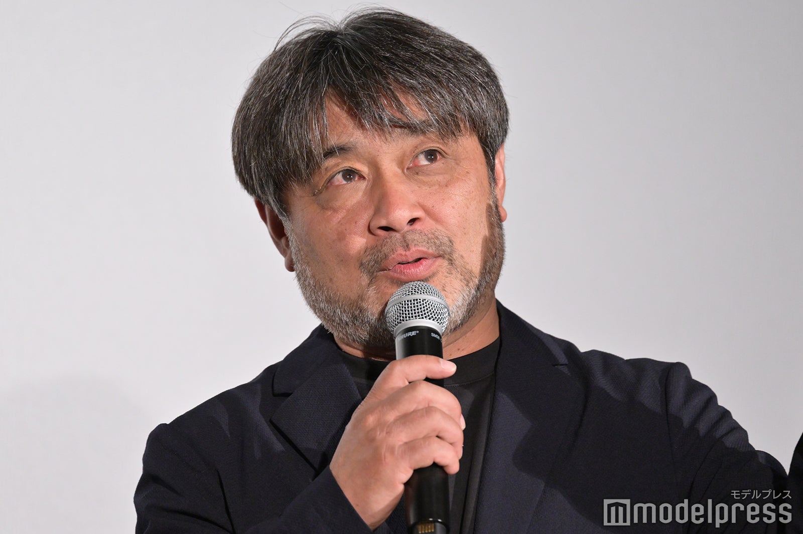 岸善幸監督（C）モデルプレス