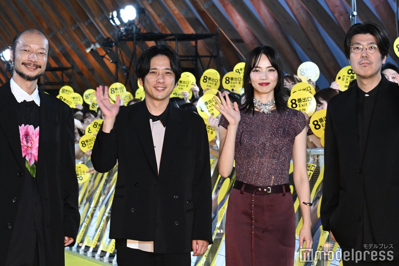河内大和、二宮和也、小松菜奈、川村元気監督（C）モデルプレス