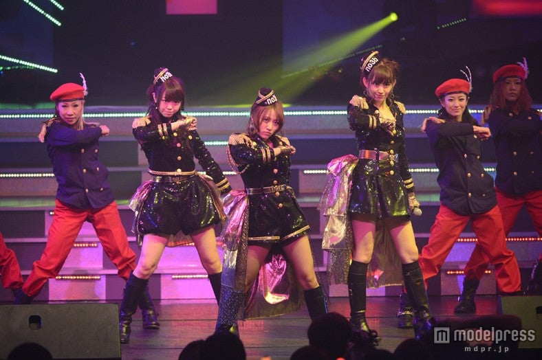 ノースリーブス（C）AKS