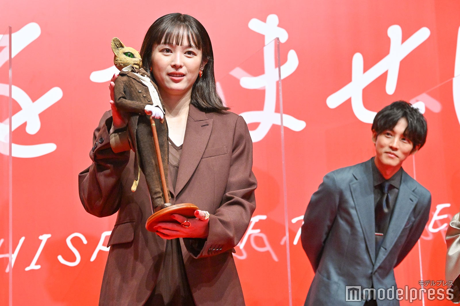 清野菜名、松坂桃李（C）モデルプレス