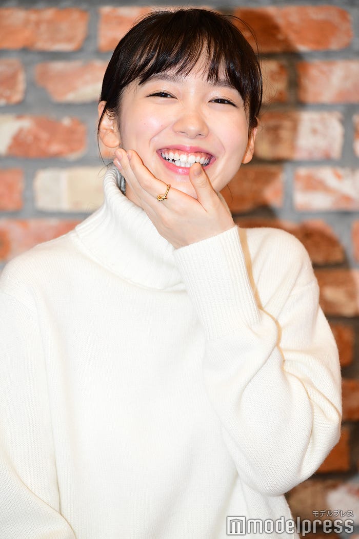 飯豊まりえ(C)モデルプレス