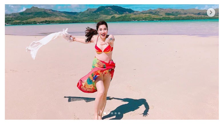 平野ノラ、美バスト際立つビキニショット多数「本当に綺麗」「うらやましい」の声