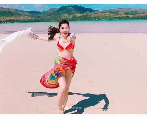 平野ノラ、美バスト際立つビキニショット多数「本当に綺麗」「うらやましい」の声