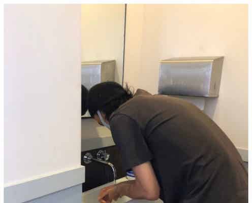 山崎賢人のレアな手洗いショット「手洗いけんとさん」公開「絵になる」と反響