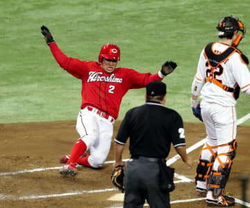 現役引退の田中広輔 広島一筋12年の名手が即答した信念 25年ぶりV呼んだ1点