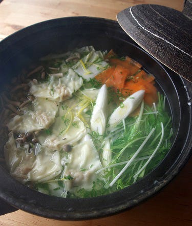 ゆずの香りのワンタン鍋