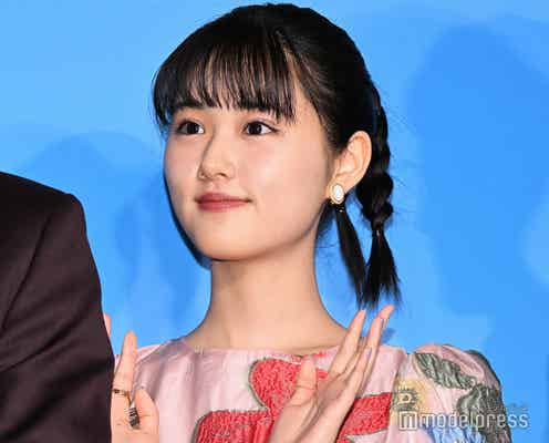 原菜乃華、花柄ドレスで美背中大胆披露「プリンセスすぎる」「儚い」と絶賛の声