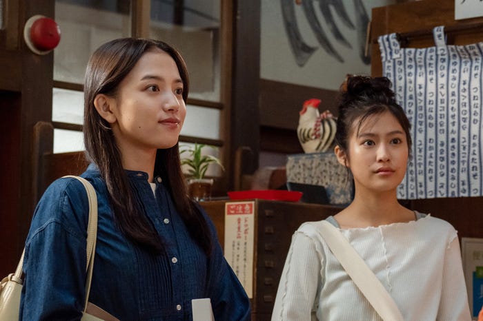 清原果耶、恒松祐里 (C)NHK