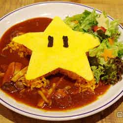 スーパースター・オムライス<ドリンクセット>¥1575(税抜き)(C)1985 Nintendo