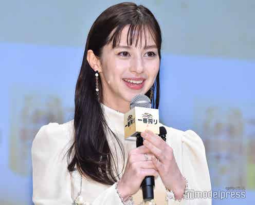 中条あやみ「梅雨だからか眠いぞ」“半目”ショットに「可愛すぎる」「面白くて好き」の声