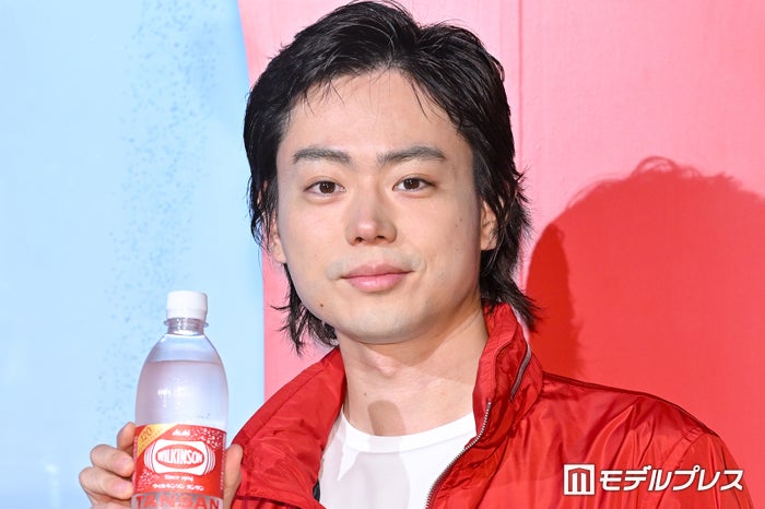 菅田将暉、第1子誕生後初の公の場 好きな食べ物は肉料理「焼豚とか作ります」