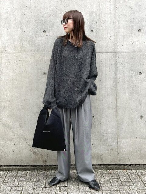 カーディガン　コーデ　秋