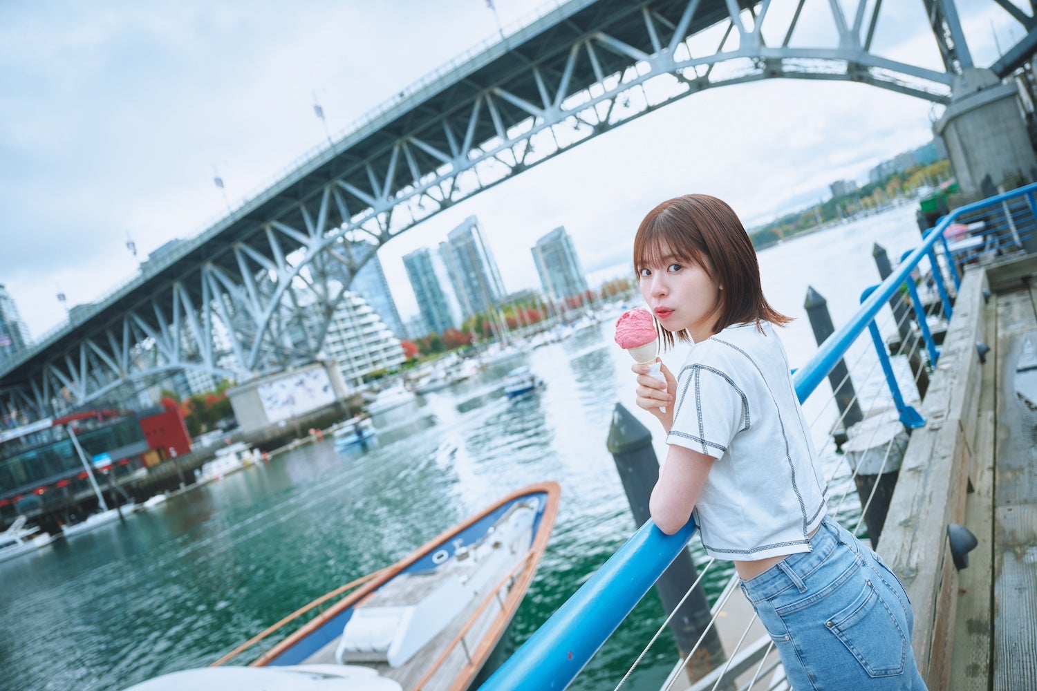 日向坂46松田好花、初水着・初ランジェリー・バスショット披露
