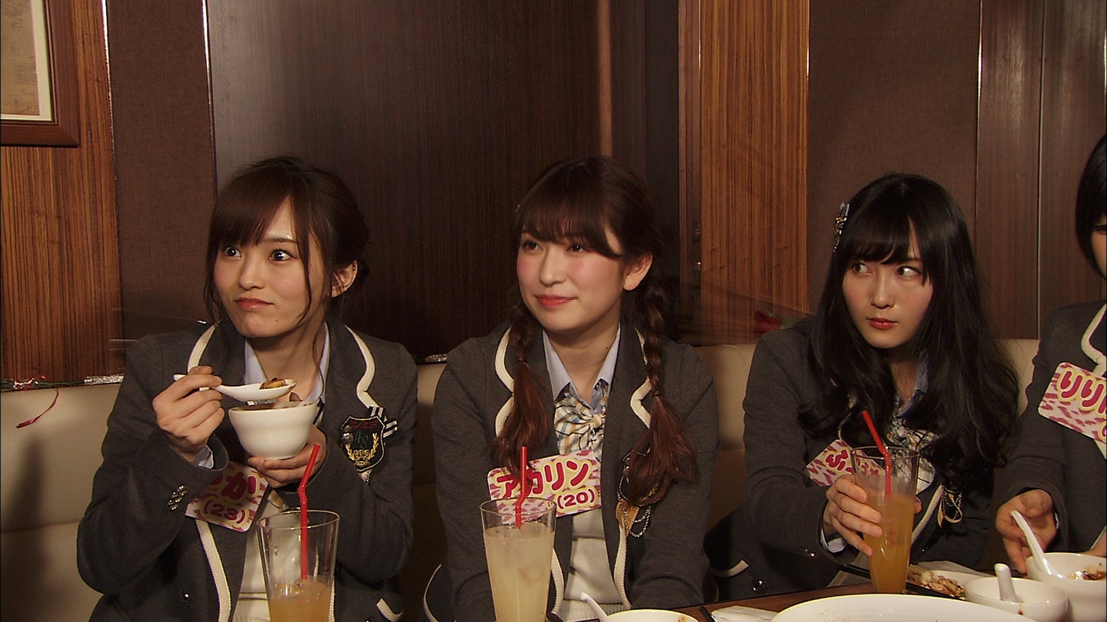 （左から）山本彩、吉田朱里、矢倉楓子 （C）関西テレビ