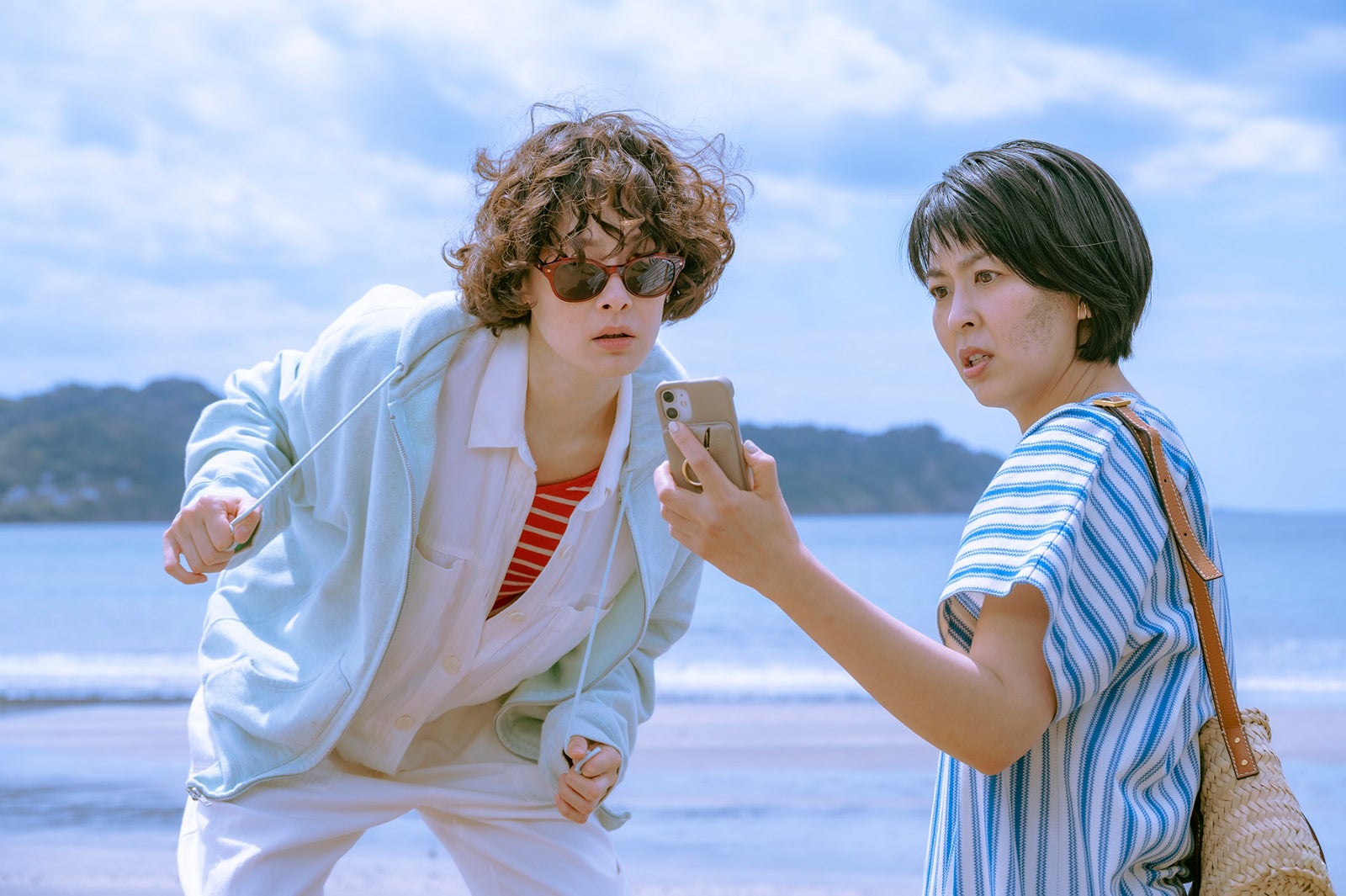 市川実日子、松たか子「大豆田とわ子と三人の元夫」第5話より（C）カンテレ、フジテレビ