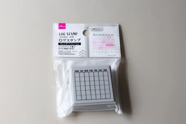 ダイソー　ログスタンプ（カレンダー、フレーム）　パッケージ