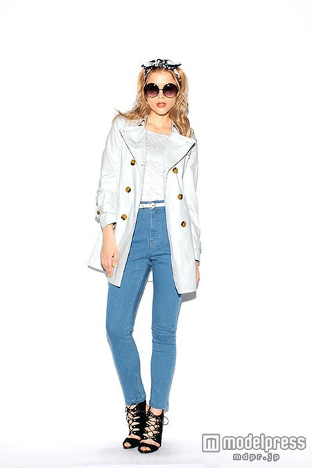 今春は70年代アレンジがトレンド　女らしさを引き出すベーシックスタイル