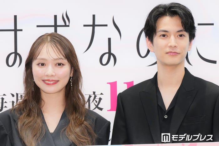 内田理央、渡邊圭祐(C)モデルプレス