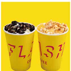 アップルパイラテ ペアSサイズ1,000円、Rサイズ1,100円（税込）／画像提供：Flash Coffee JP