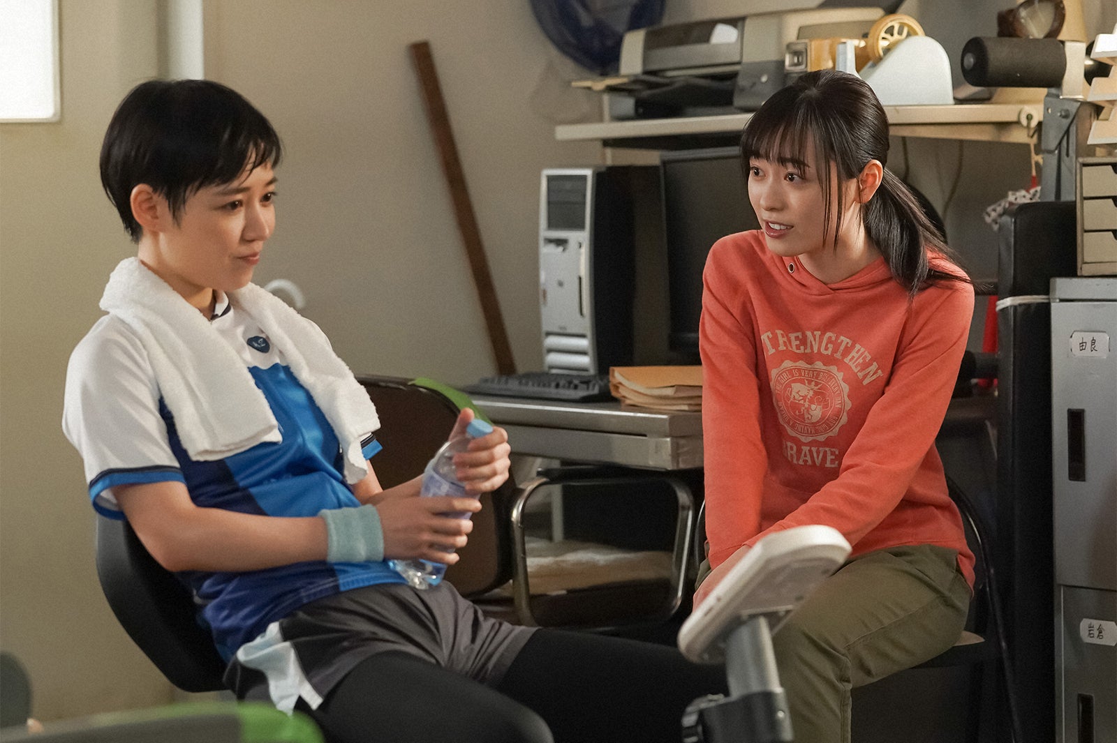 吉谷彩子、福原遥／「舞いあがれ！」第19話（C）NHK