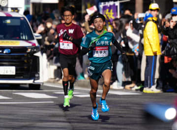 激戦の箱根駅伝 コナンネタでSNS大盛り上がり 人気漫画由来の“名探偵”が“黒”田に追われる展開に「黒の組織」トレンド入り「アサヒ…確かに酒の名前」「実写版、漆黒の追跡者（チェイサー）」