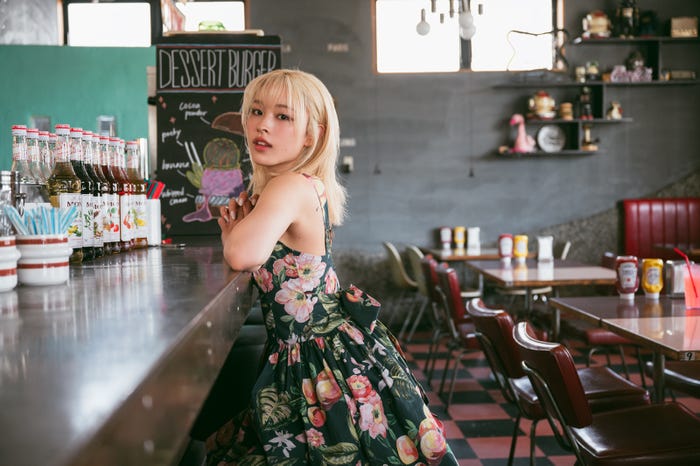 美月(画像提供:宝島社)