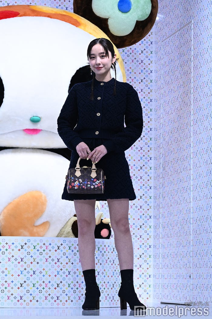 堀田真由(C)モデルプレス