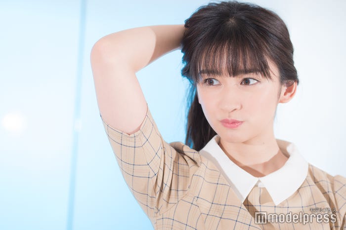 小泉遥(C)モデルプレス