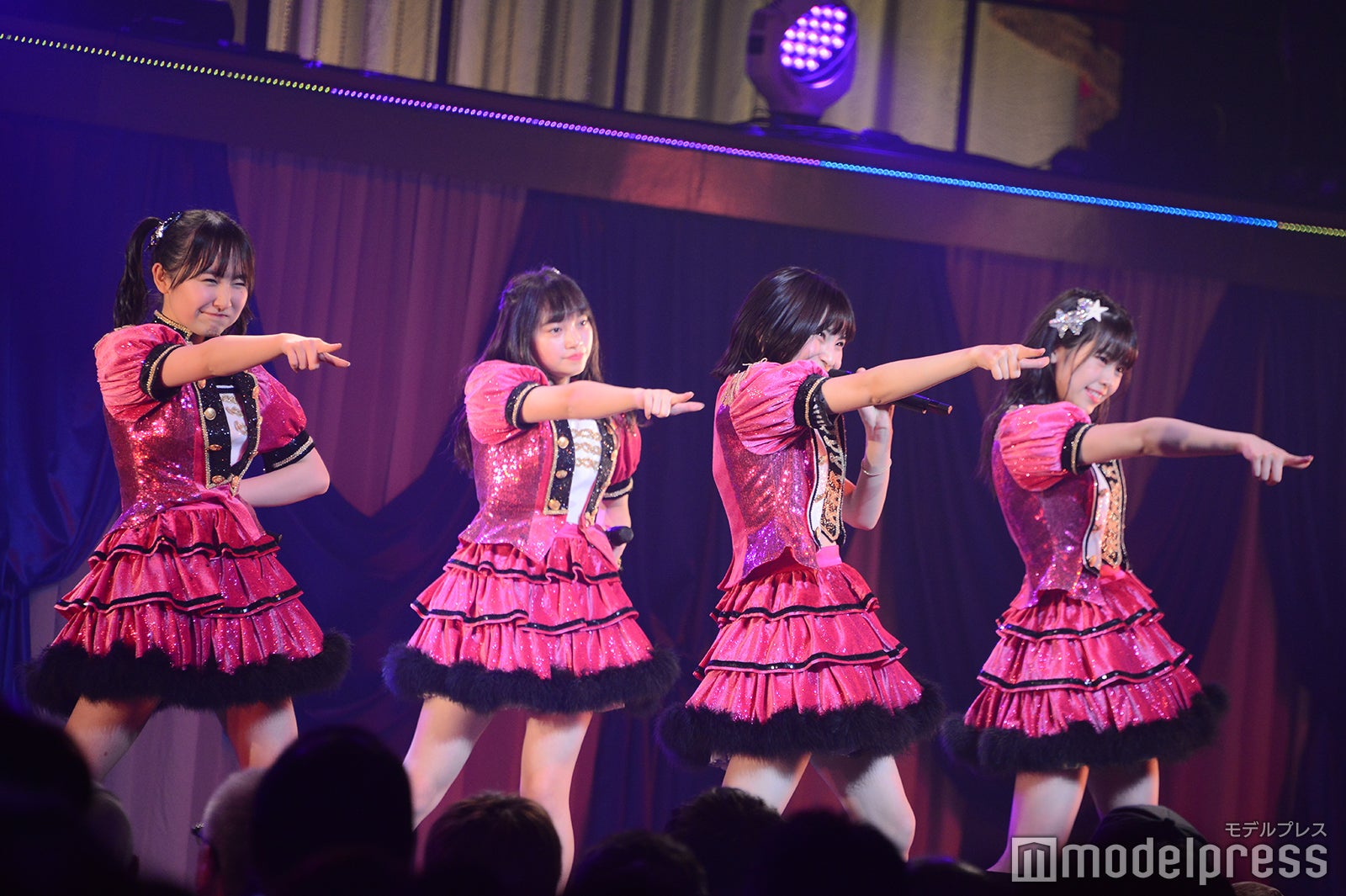 山邊歩夢、奥原妃奈子、福岡聖菜、吉川七瀬「AKB48 チームB単独コンサート～女神は可愛いだけじゃない～」 （C）モデルプレス