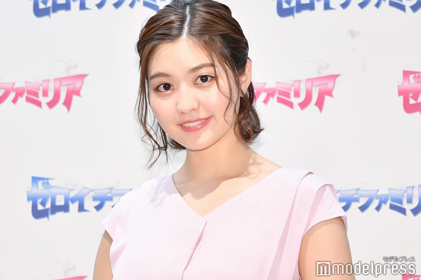 （C）モデルプレス