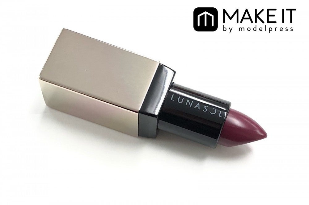 LUNASOL／シームレスマットリップス／05／3,800円（税抜）／カネボウ化粧品 (C)メイクイット