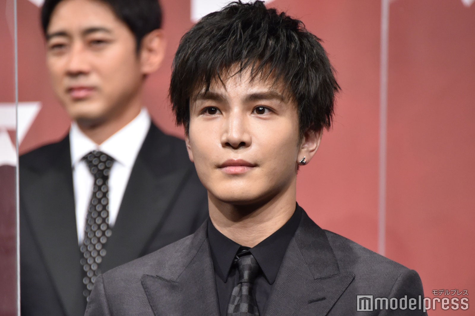 「バスカヴィル家の犬 シャーロック劇場版」完成報告会に登壇した岩田剛典（C）モデルプレス