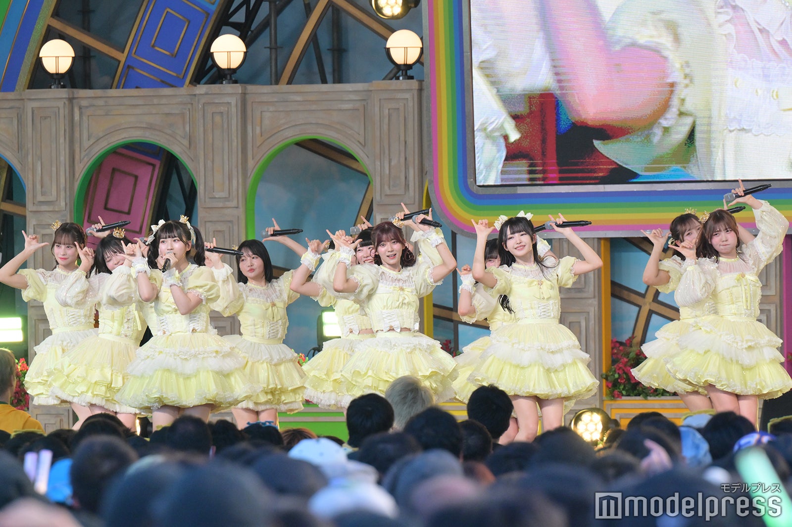 ≒JOY（C）モデルプレス