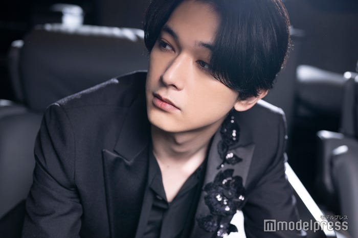 吉沢亮(C)モデルプレス
